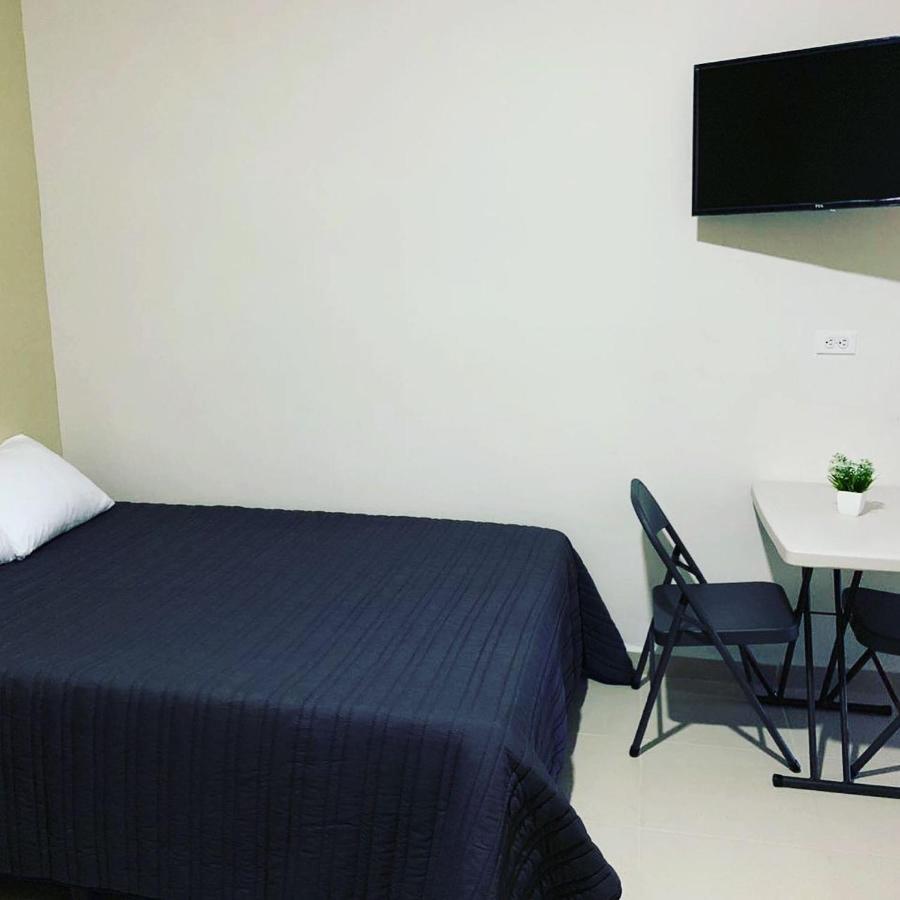 ホテル Lofts Zaragoza シウダー・バージェス エクステリア 写真